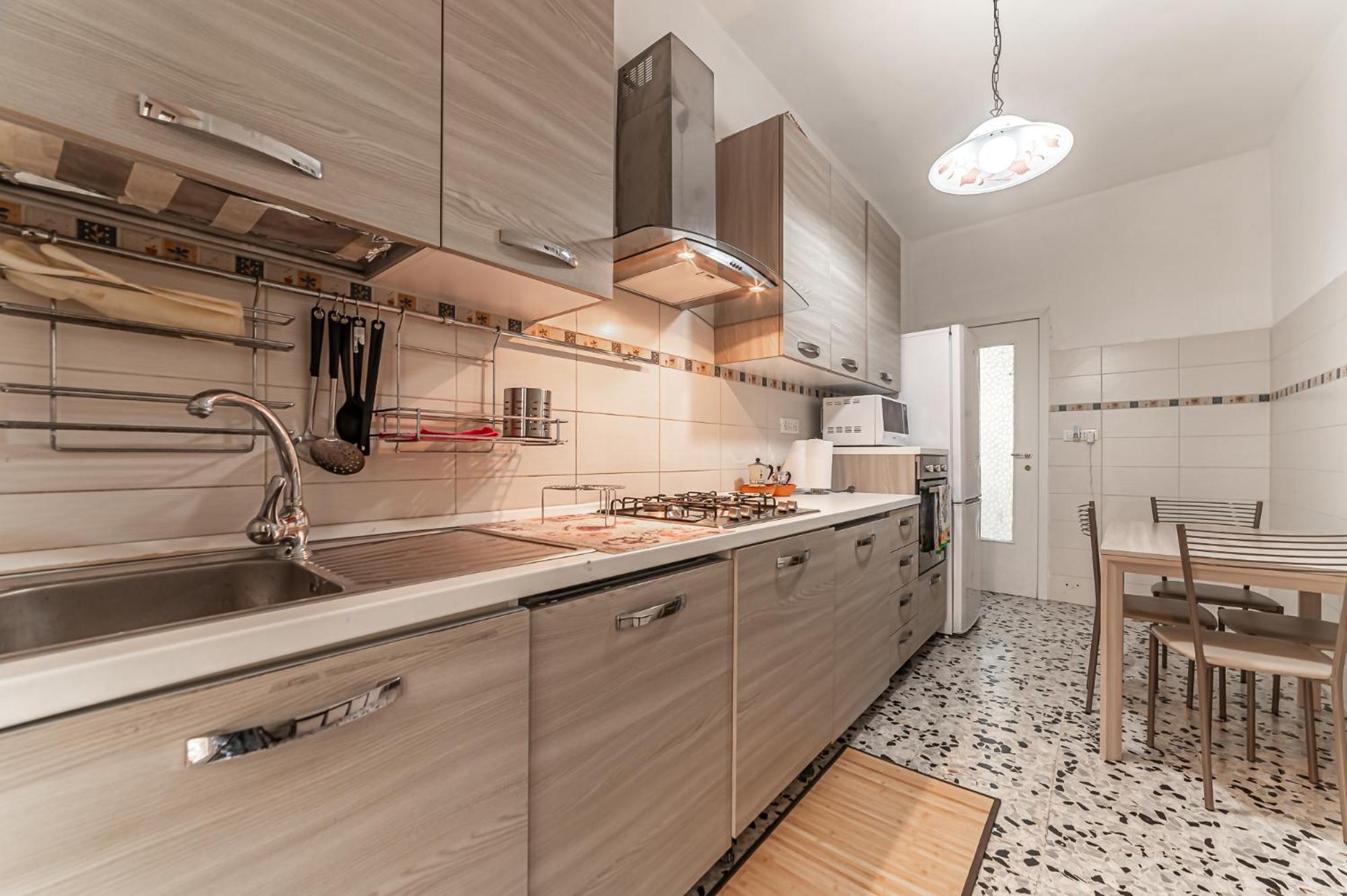 Apartment Vacanze Romane - Metro Teano & Wi-fi *